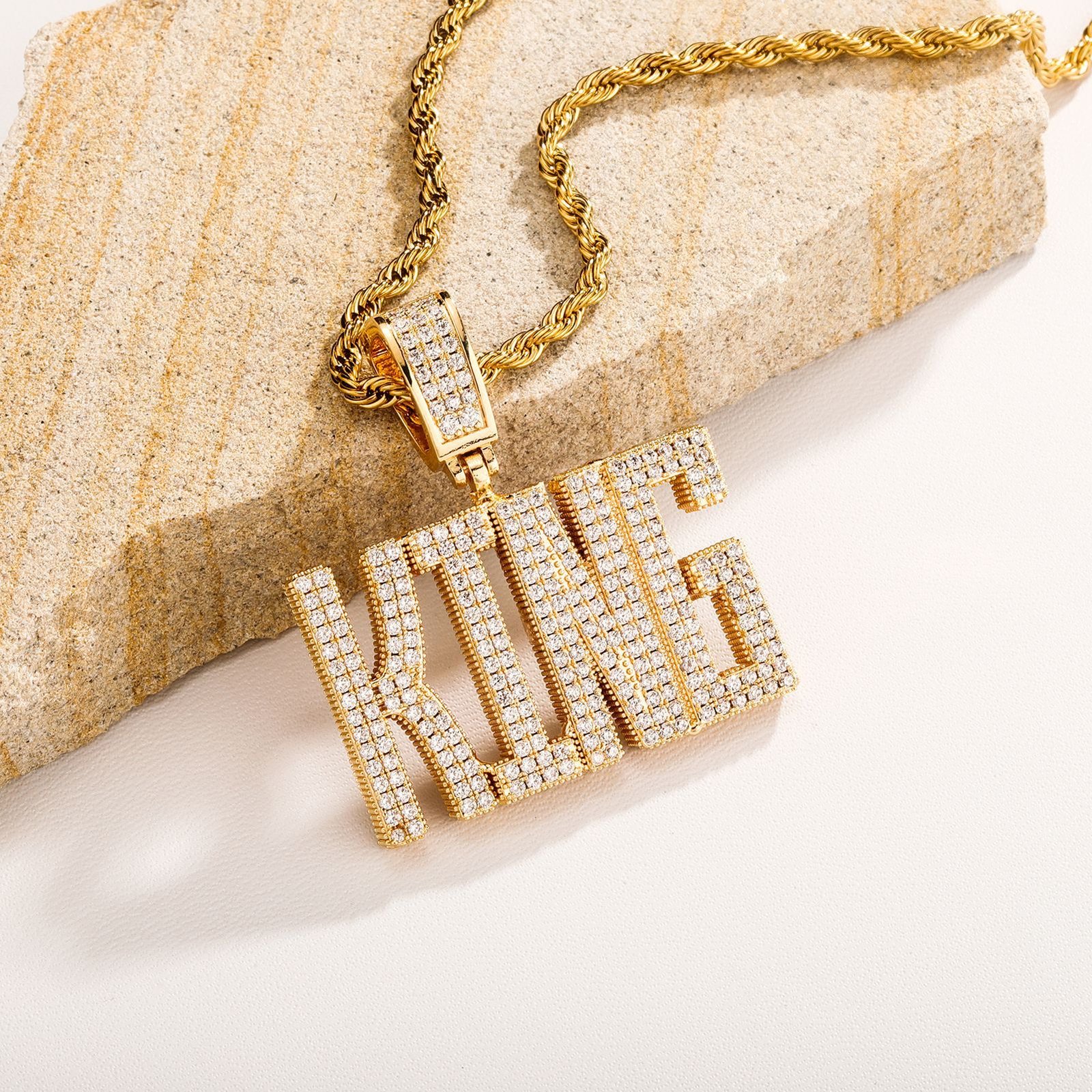 Custom Name Letters (A-Z) Fully Zircon-Studded Pendant Necklace - 图片 2