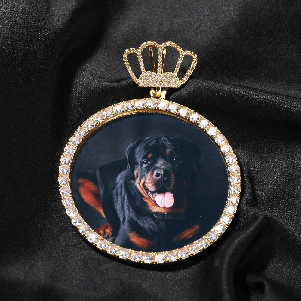 Stylish New Oversized Round Custom Pet Photo Pendant Necklace with Rhinestone-Studded Crown Clasp - 图片 5